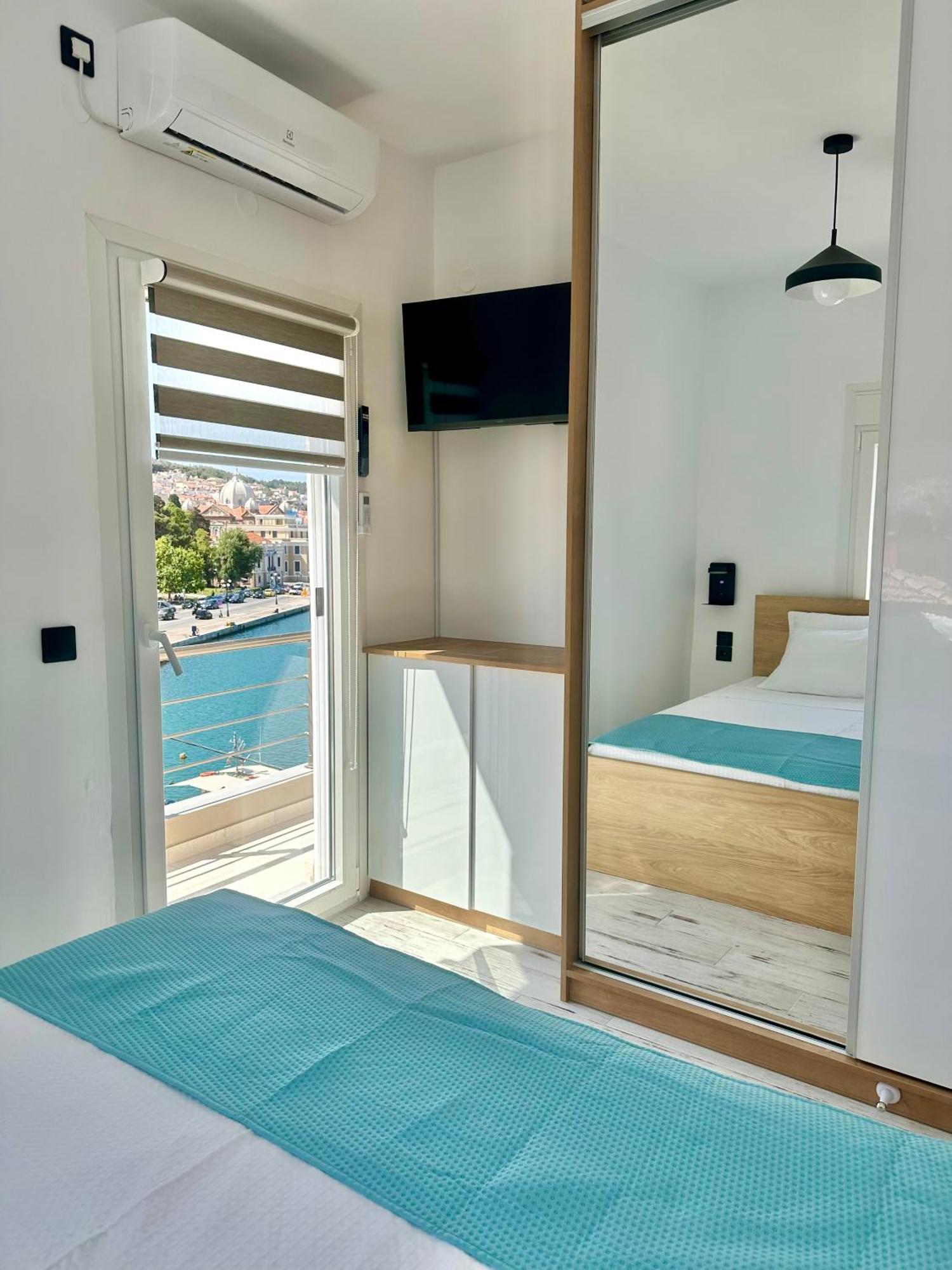 Utopia View Mytilene Exterior photo